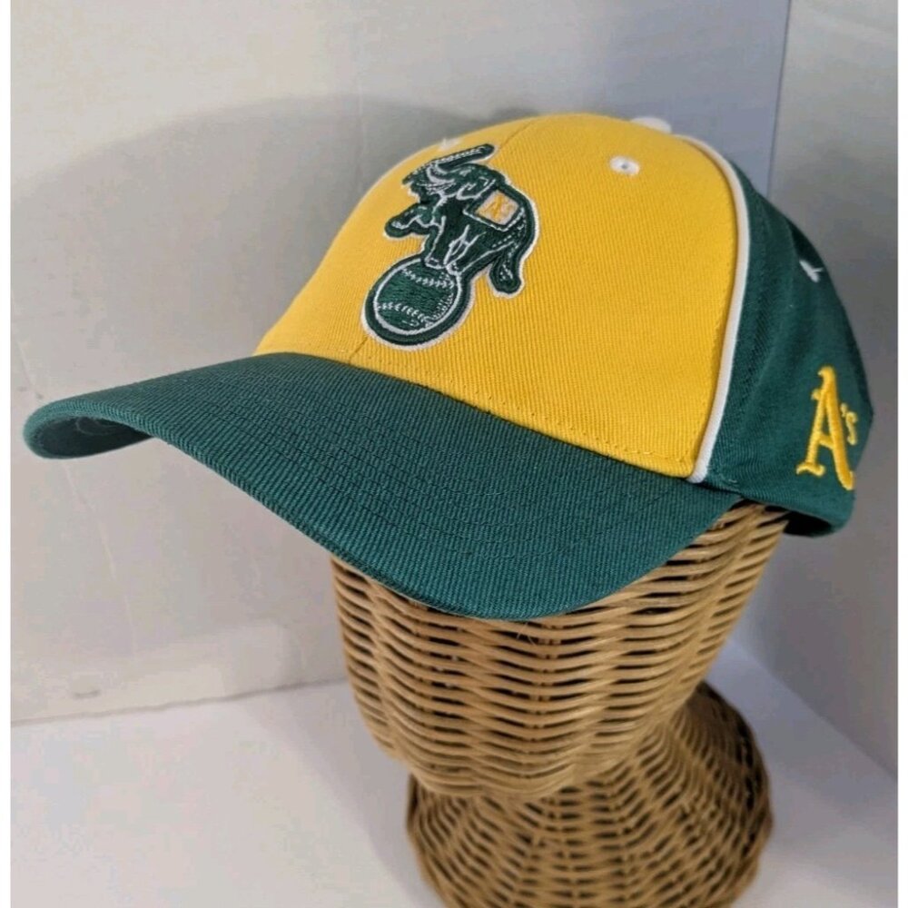 Oakland Athletics Elephant Logo Drew Pearson Strapback Baseball Cap Hat One-Size